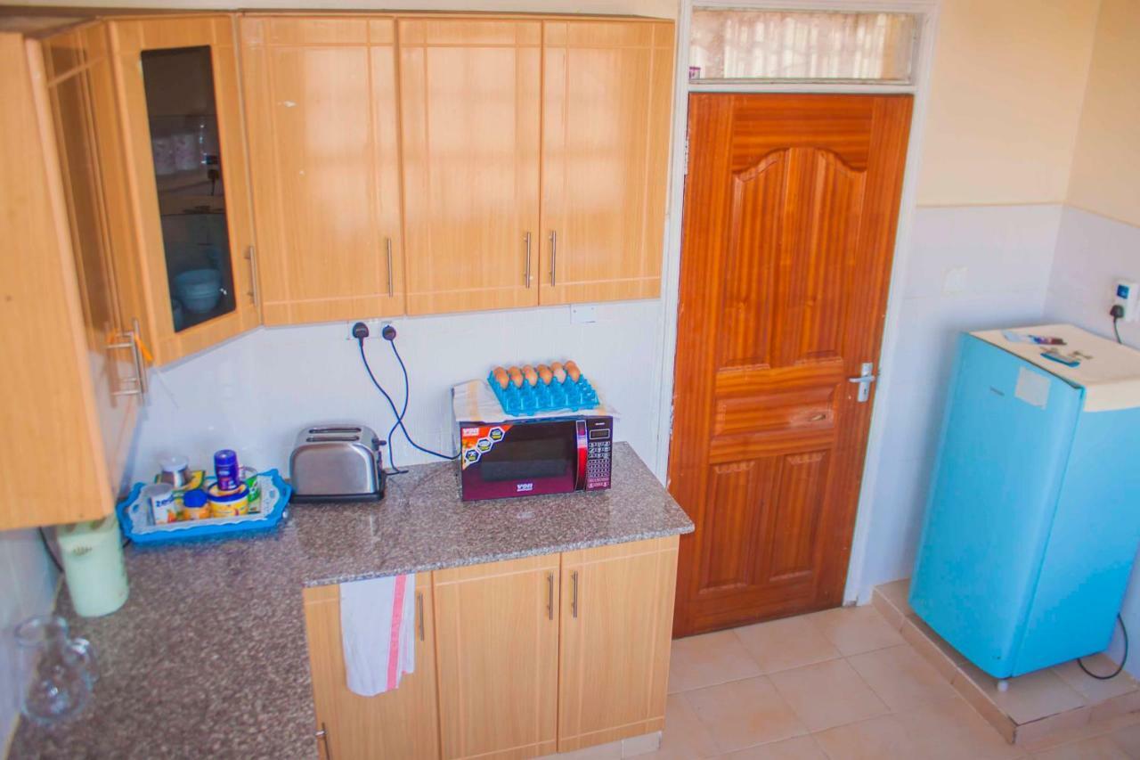 Joy Comfort Homestay ナイロビ エクステリア 写真